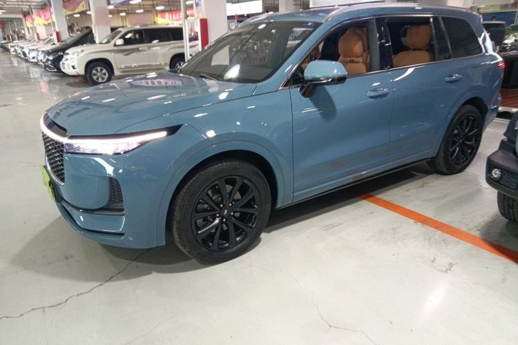 Used Li Auto ONE 2021 Extended-Range 6-Seater Version Exterior 3