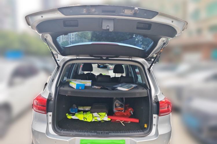 Used Volkswagen Tiguan 2015 1.8TSI Automatic All-Wheel Drive Comfort Edition Trunk