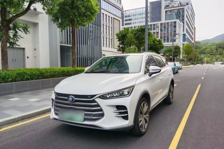 Used BYD Tang New Energy 2020 DM 2.0T Dual-Engine All-Wheel Drive Prestige 7-Seater China VI Standard