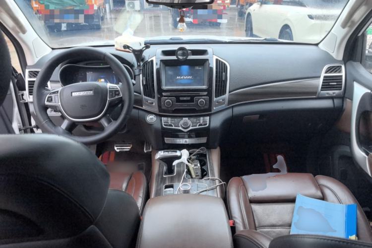 Used Haval H9 2017 2.0T Gasoline 4x4 Premium 5-Seater