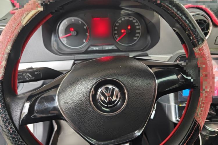 Used Volkswagen Jetta 2017 1.4L Manual Comfort Model Steering Wheel