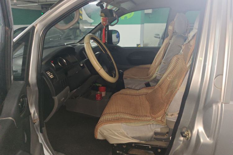 Used FORTHING Lingzhi 2013 M3 1.6L 7-seat Standard Model
