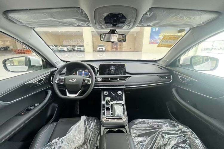 Used Chery Tiggo 8 2024 230TCI Automatic New Edition 7-Seater Interior 1