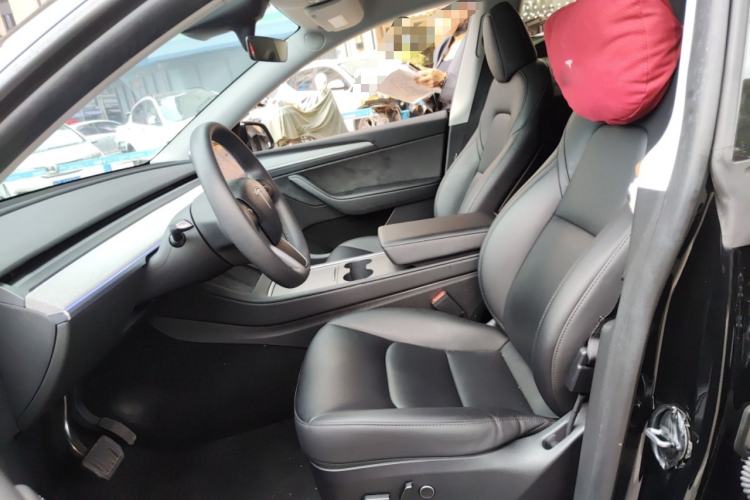 Used Tesla Model Y 2023 Rear-Wheel-Drive Version