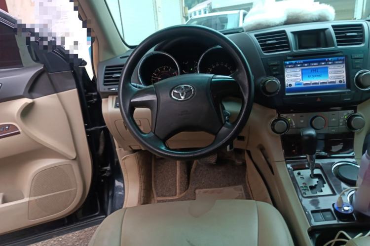 Used Toyota Highlander 2011 2.7L Two-Wheel Drive 5-Seater Elite Edition