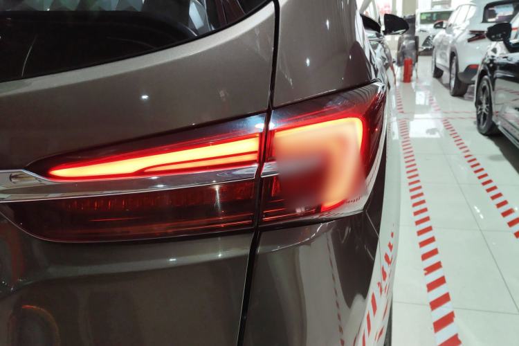 Used Buick GL8 2023 Land Executive Class 652T Luxury Model