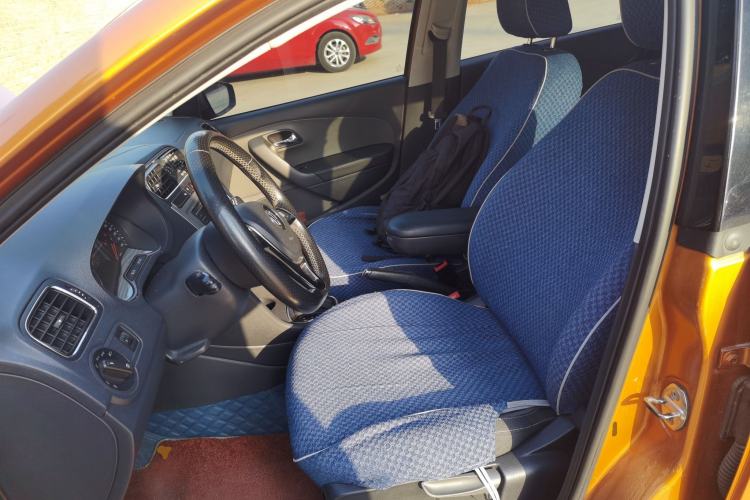 Used Volkswagen Polo 2014 1.6L Cross Polo Automatic