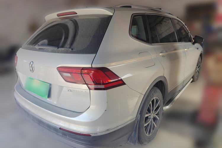 Used Volkswagen Tiguan L 2017 330TSI Automatic Two-Wheel Drive Luxury Edition
