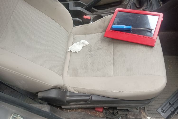 Used Wuling Hongguang V 2022 1.5L Jingqu Edition Electric-Assist LAR