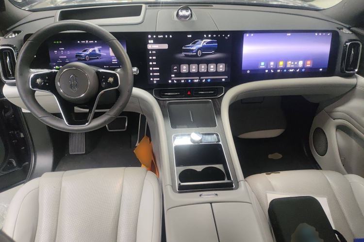 Used Hima AITO M9 2024 Range-Extended Ultra Version 42 kWh 6-Seater Model
