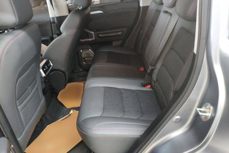 Used JETOUR Traveler 2023 2.0T Four-Wheel Drive Conqueror Left Rear Seat