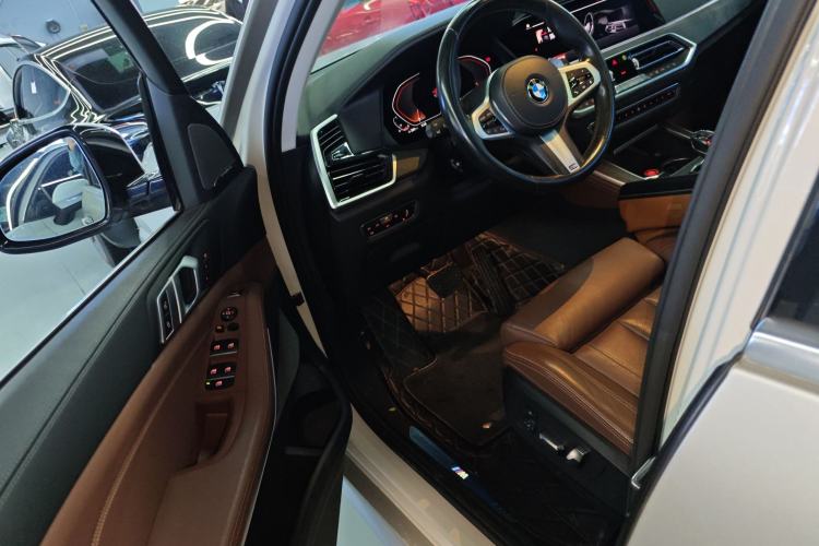 Used BMW X5 2019 xDrive40i M Sport Package