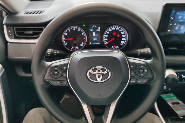 Used Toyota Wildlander 2024 2.0L CVT Two-Wheel Drive Leading Edition
