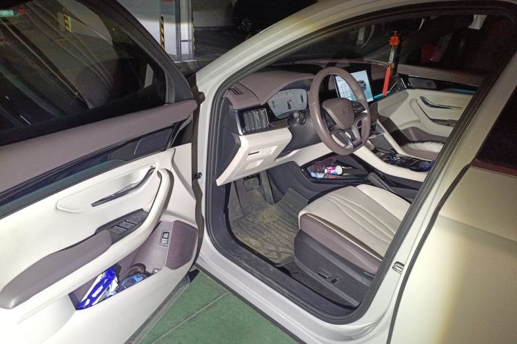 Used BYD Song PLUS New Energy 2025 EV 520km Premium Version
