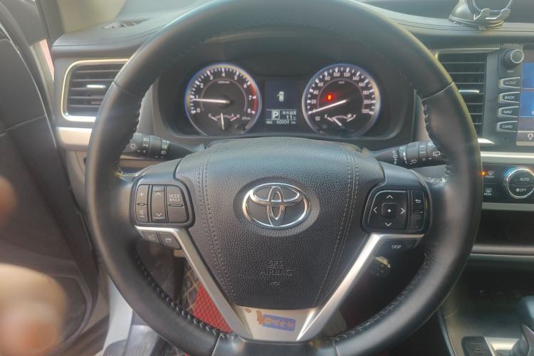 Used Toyota Highlander 2017 2.0T Four-Wheel Drive Luxury Edition 7 Seats
