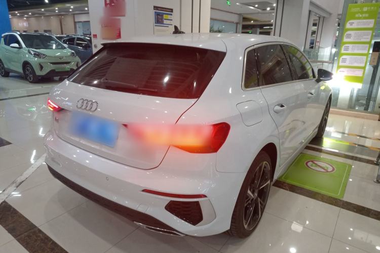 Used Audi A3 2021 Sportback 35 TFSI Fashionable Sports Model
