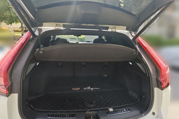 Used Cadillac XT4 2018 28T Two-Wheel Drive Leading Sport Model