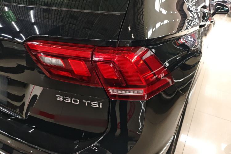 Used Volkswagen Tiguan L 2022 330TSI Automatic Two-Wheel Drive Smart Edition Right Rear Taillight