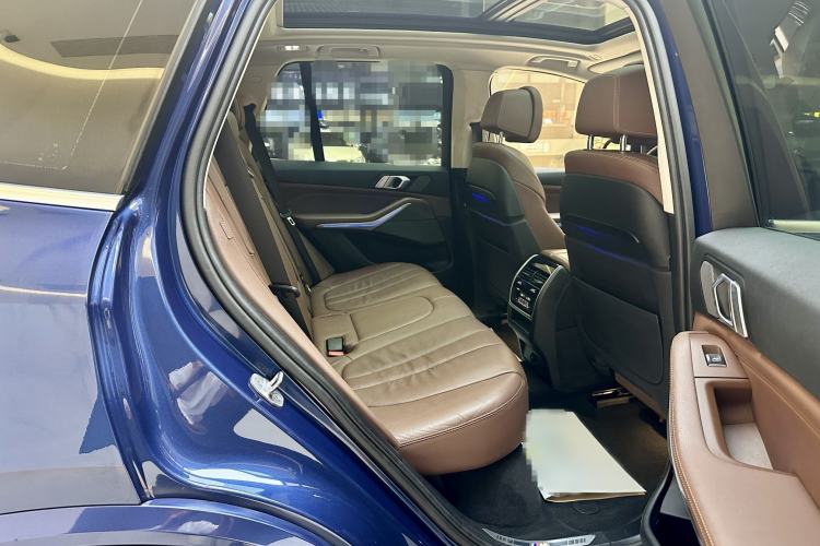 Used BMW X5 2019 xDrive40i Luxury Model with M Sport Package
