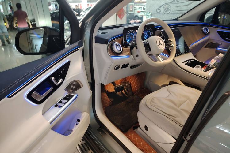 Used Mercedes-Benz EQE SUV 2024 500 4MATIC Luxury Edition