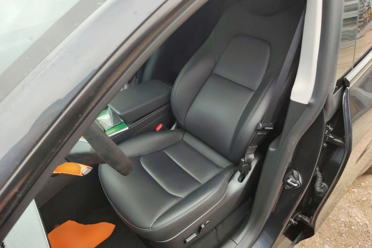 Used Tesla Model Y 2024 Rear-Wheel-Drive Version