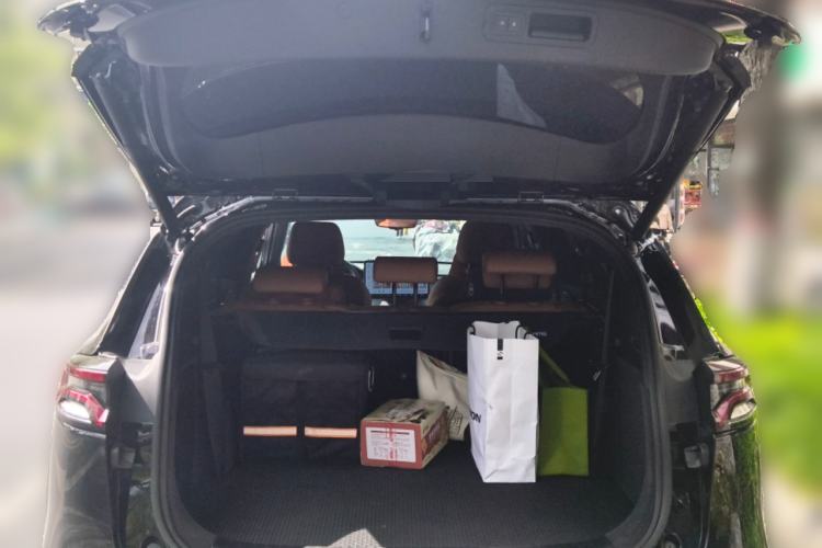 Used BYD Tang New Energy 2023 DM-i Champion Edition 112KM Prestige Model Trunk