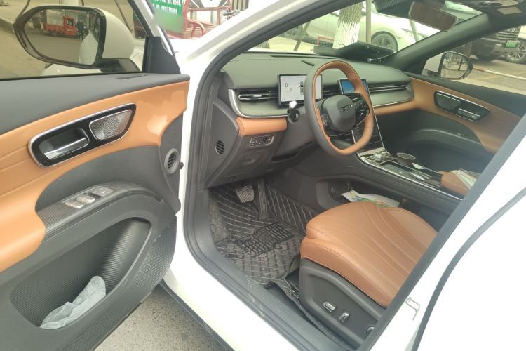 Used Chery Tiggo 8 2026 Model, 5th Generation Leopard Model, Kunpeng 1.6T Automatic Prestige Version
