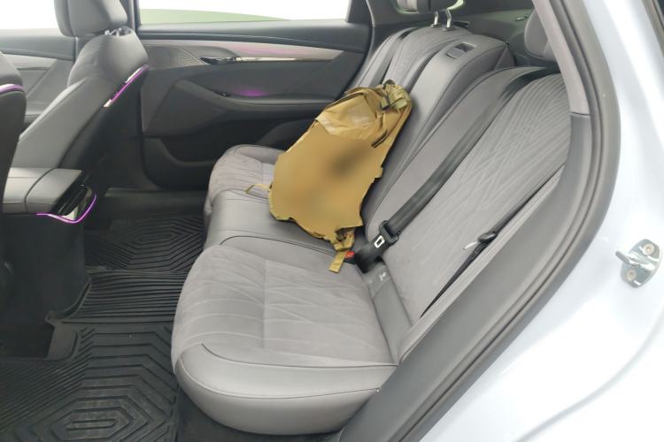 Used VOYAH PASSION 2023 Four-Wheel Drive Long-Range Version
