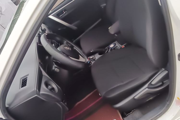 Used Toyota Levin 2017 Revised Dual-Engine 1.8H GS E-CVT Elite Sunroof Version China V Standard Left Front Seat