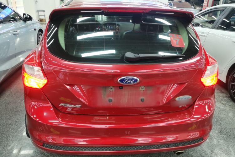 Used Ford Focus 2012 Hatchback 2.0L Automatic Luxury Sport Model Rear