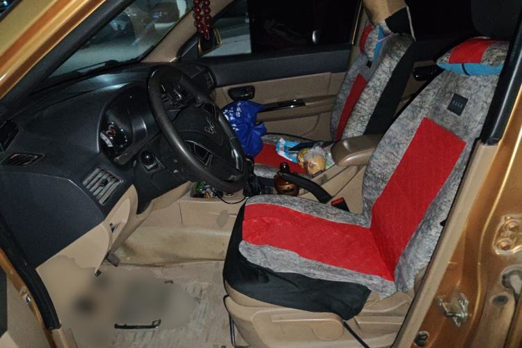 Used Wuling Hongguang 2013 1.2L S Comfort Model China IV Standard Left Front Seat