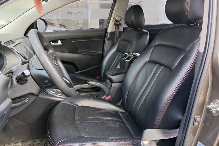 Used Kia Sportage R 2015 2.0L Automatic Two-Wheel Drive GL Left Front Seat