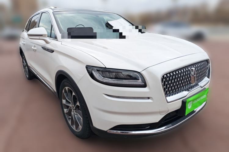 Used Lincoln Nautilus 2021 2.0T Four-Wheel Drive Luxury Edition Front Right 45 Deg