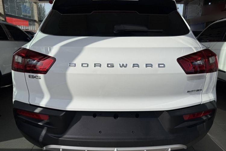 Used BORGWARD BX5 2017 20TGDI Automatic Two-Wheel Drive Pioneer Edition