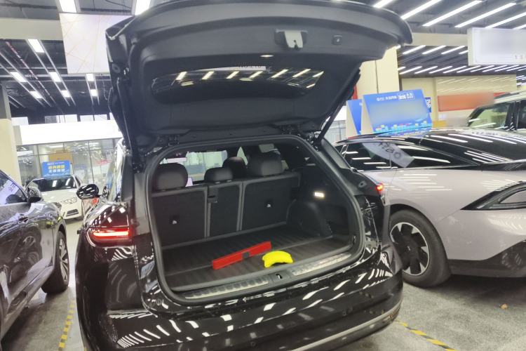 Used Nio ES6 2025 75 kWh