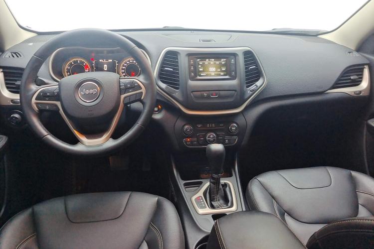 Used Jeep Cherokee 2017 2.4L Leading Edition