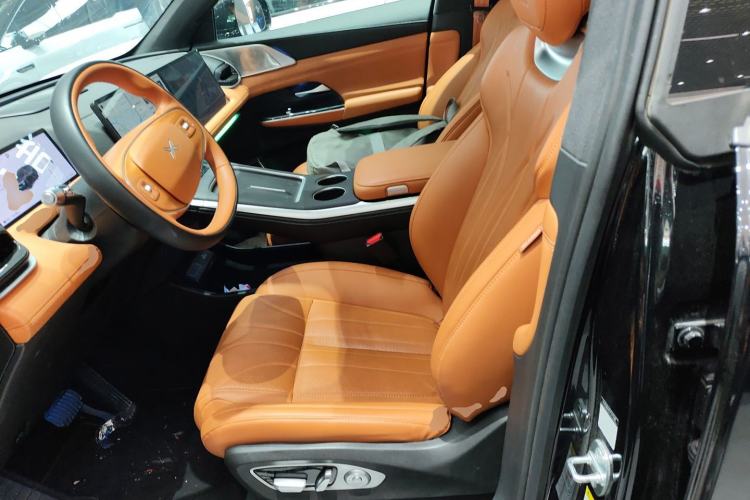 Used XPeng G9 2025 625 Long-Range Max
