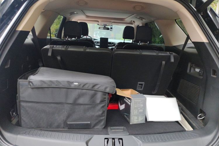 Used Ford Explorer 2020 EcoBoost 285 Four-Wheel Drive Trend Edition 6 Seats Trunk