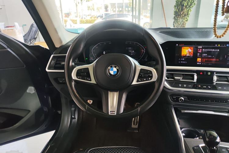 Used BMW 2 Series 2022 225i M Sport Night Edition Steering Wheel