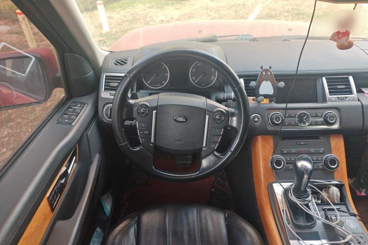 Used Land Rover Range Sport 2012 3.0 TDV6 HSE Diesel Edition Steering Wheel