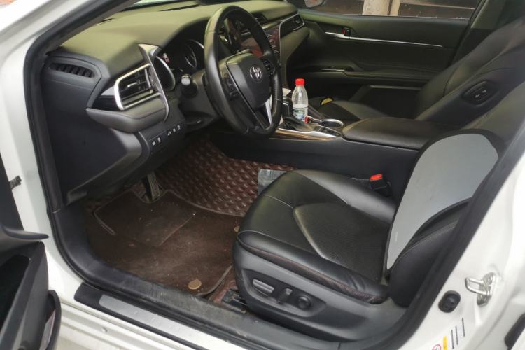 Used Toyota Camry 2018 2.5G Luxury Edition