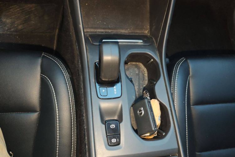 Used Volvo XC40 2022 T4 Four-Wheel Drive Smart & Stylish Edition