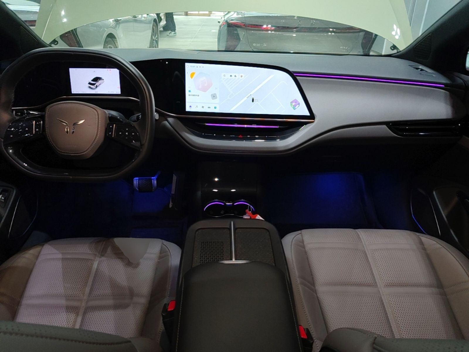 Hongqi EH7 2024 690 Pro — снимка 12