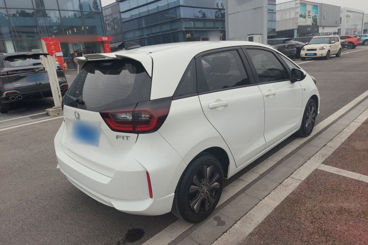 Used Honda Fit 2022 1.5L CVT Trendy Sunroof Edition Rear Right 45 Deg