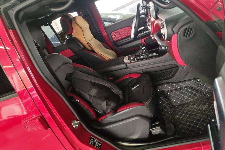 Used BAIC Off-Road BJ40 2020 2.0T Automatic Two-Wheel Drive Urban Hunter Edition Chivalrous Type
