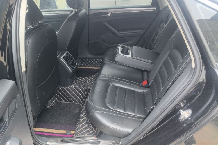 Used Volkswagen Passat 2017 330TSI DSG Luxury Edition Left Rear Seat