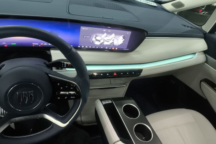 Used Buick GL8 New Energy 2024 Lu Zun Luxury Edition 7-Seater