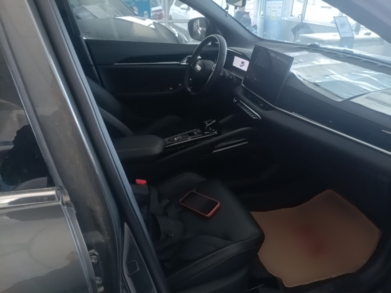 Geely Auto Coolray 2025 Bin Yue L 1.5T DCT Starlight Edition — снимка 19