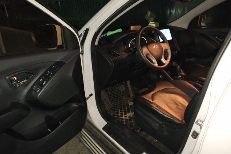 Used Hyundai ix35 2015 2.0L Automatic 2WD Comfort Edition China V Standard
