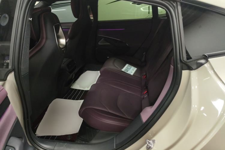 Used Xiaomi Auto SU7 2024 Rear-Drive Long-Range Intelligent Driving Version